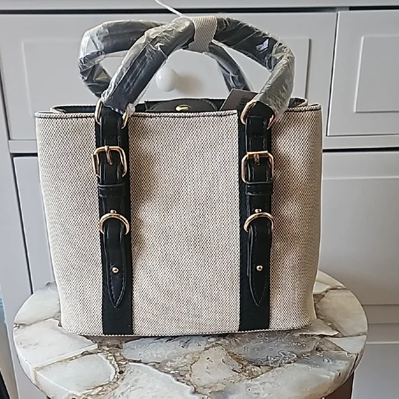 Aldo Black and Tan Tote Bag - Picture 5 of 8